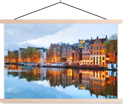 Produktbild von MuchoWow® Textilposter Grachtenhäuser - Amsterdam - Niederlande 120x80 cm mit holzfarbenen Rahmen - Aufhängeset