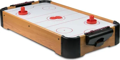 Produktbild von Airhockey-Tischspiel Die tragbare Version von Airhockey ist das perfekte Geschenk für Kinder, die sportliche Wettkämpfe lieben. Schnelle, dynamische Spiele schulen die Reflexe und die Konzentration des Kindes und die Freude am Torschießen steigt mit