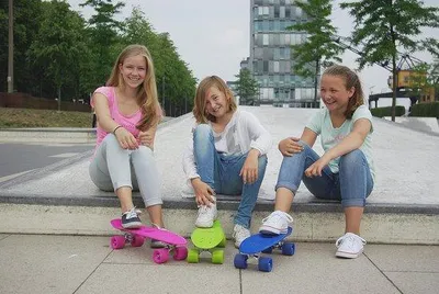 Immagine prodotto di Skateboard retrò per bambini, design vintage, cuscinetti a sfera ABEC 5