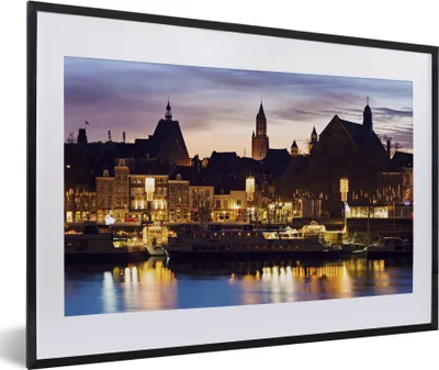 Produktbild von MuchoWow® MuchoWow® Gerahmtes Poster Licht - Wasser - Maastricht 60x40 cm - Poster mit zchwarzem Bilderrahmen - Schlafzimmer - Plakat in Rahmen - Drucken