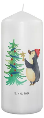 Produktbild von Mr. & Mrs. Panda Kerze Pinguin Weihnachtsbaum 19 x 8 cm - Weiß - Geschenk, Winter, Erinnerungskerze, Stumpenkerze, Wachskerze, Weihnachten, Erinnerungslicht, Bedruckte