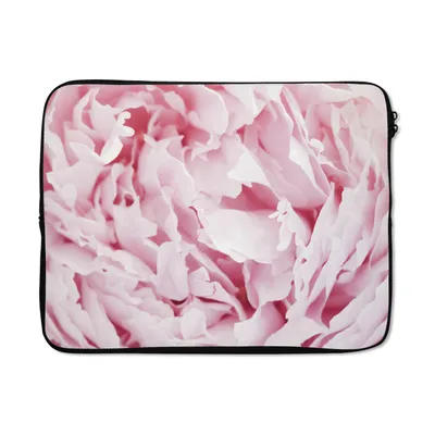 Produktbild von MuchoWow® Laptop Hülle 15 Zoll Nahaufnahme des Inneren einer rosa Pfingstrose Laptoptasche - Laptoptasche - Sleeve - Rundum-Schutz