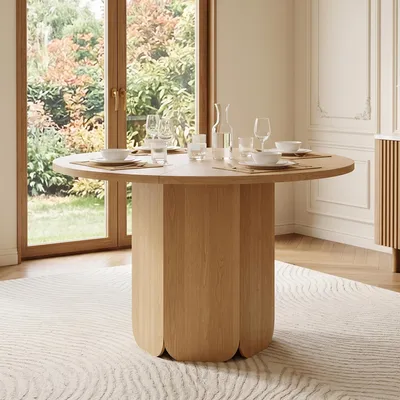 Productafbeelding van Eettafel van massief hout, Ø 120 cm, geschikt voor 4-6 personen, tafelblad van MDF in eikenhoutkleur met natuurlijke houtnerf, Scandinavisch-minimalistisch design, krasbestendig, belastbaar tot 60 kg