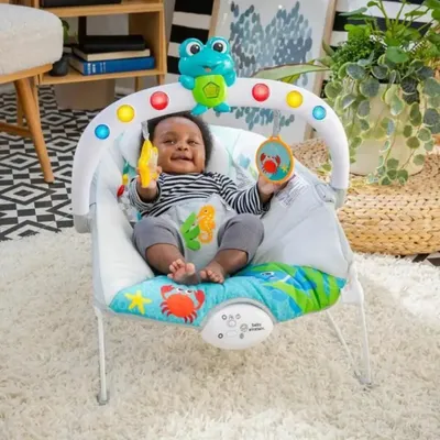 Productafbeelding van Baby Einstein Explorers Kick 'n Tunes Premium uitsmijter