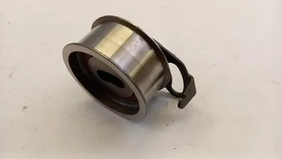 Immagine prodotto di Originale Toyota, tenditore cinghia, codice 1350564022