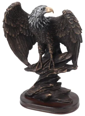Image de Figurine décorative en résine aigle 24,5 cm