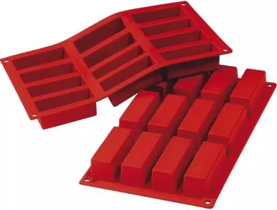 Two red silicone baking molds with rectangular cavities are shown against a white background.