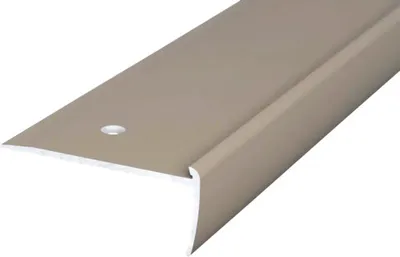 Produktbild von Prinz Treppenkantenprofil Alu Edelstahl matt gelocht 45 x 19 x 2500 mm