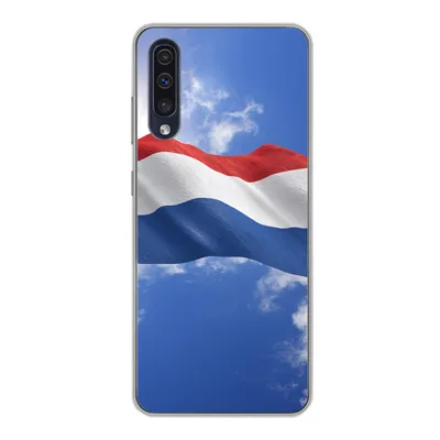 Produktbild von MuchoWow® Handyhülle Schutzhülle Hülle für Samsung Galaxy A30s Die Flagge der Niederlande weht am Himmel Silikon Softcase Handy Hülle - Karteninhaber
