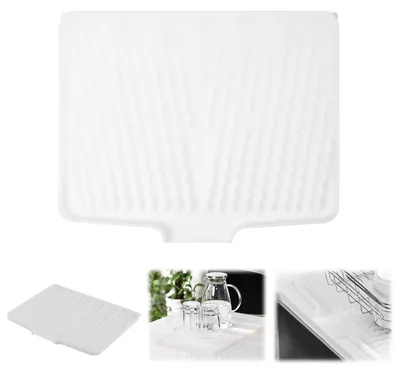Productafbeelding van Gladde afdruipmat, 40 x 33 x 1,5 cm | Siliconen afdruipmat voor de spoelbak | Afgeschuinde vorm met afvoergat | Hittebestendig en antislip | Ook geschikt als afdruiprek | Transparant