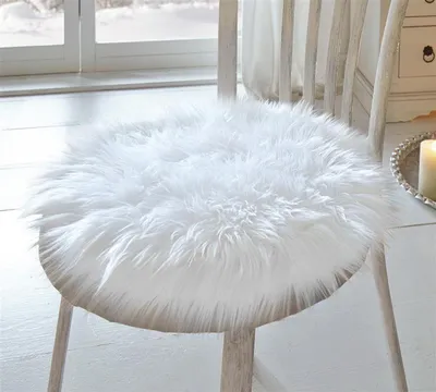 Produktbild von Sitzkissen "Fell" in weiß, Ø 40 cm, Dekofell, Kunstfell, Stuhlkissen