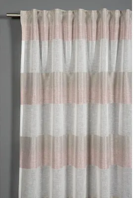 Immagine prodotto di Azomor: elegante tenda con anelli nascosti in una delicata tonalità di rosa, per interni raffinati