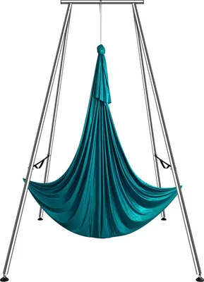 Zdjęcie produktu dla Hamak do jogi Aerial z ramą do jogi 6 x 2,6 m, zielona huśtawka do jogi Air Flying, huśtawka do jogi Hammock Swing 250 kg Max. Nośność, w tym skarpetki do jogi i podkładki pod stopy, ćwiczenia antygrawitacyjne