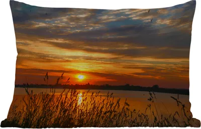 Produktbild von MuchoWow® Outdoor Kissen - Sonnenuntergang - Meer - Horizont - Himmel - Pflanzen - 60x40 cm - Wetterfest - Lounge Kissen - Zierkissen - Kissen für Innenräume