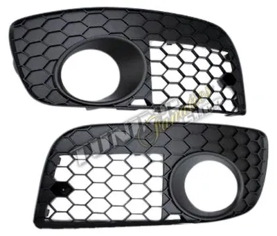 Productafbeelding van Premium grill met bumperset, inclusief mistlampen, links en rechts, voor VW Golf 5 V GTI