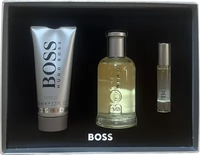 Produktbild von Hugo Boss Bottled Eau de Toilette Set: 100ml + 10ml + Duschgel 100ml