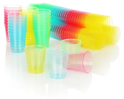 Produktbild von COM-FOUR® 120x Schnapsbecher, spülmaschinengeeignete Mehrweg-Schnapsgläser aus Kunststoff, optimal für Shots und Kurze, wiederverwendbare Shotgläser