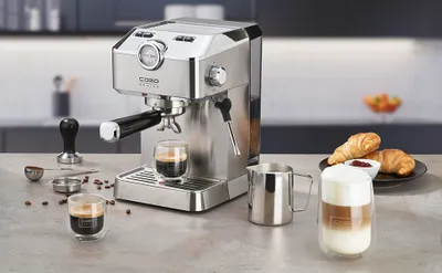 Produktbild von CASO Espresso Gourmet Siebträgermaschine aus Edelstahl, leistungsstarke 19 bar Ulka-Pumpe, mit Milchaufschäumer, für Kaffeepulver oder ESE Kaffeepads