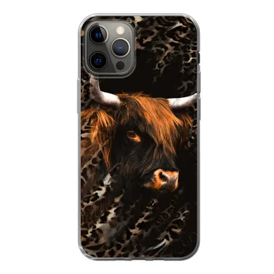 Produktbild von MuchoWow® Handyhülle Schutzhülle Hülle für iPhone 13 Pro Schottischer Highlander - Pantherdruck - Schwarz Silikon Softcase Handy Hülle - Handy-Tasche