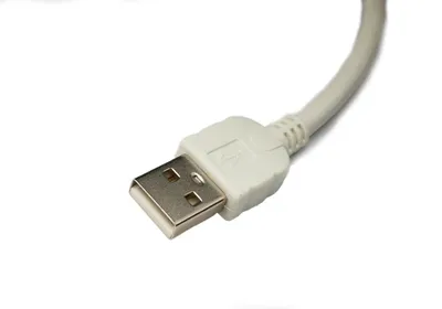 Produktbild von SYSTEM-S USB 2.0 Kabel 300 cm Micro B Stecker zu Typ A Stecker Adapter in Weiß