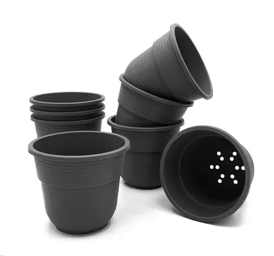 Produktbild von 100 Stück Anzuchttöpfe mit Kokoserde Ø 8 cm Durchmesser mit Untersetzer