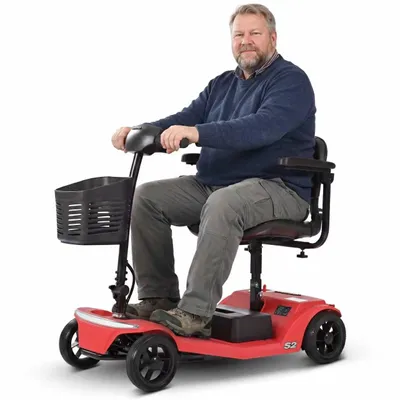 Produktbild von Seniorenmobil Elektromobil, 4-rädrig, stabile Konstruktion, 12Ah Akku (15 km Reichweite), 250W Motor, komfortabel & sicher, rot