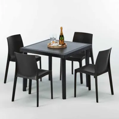 Produktbild von Schwarz Quadratisch Tisch und 4 Stühle Farbiges Polypropylen-Außenmastenset Grand Soleil Rome Passion - Schwarz