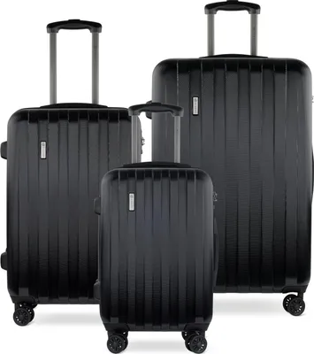 Three black suitcases of different sizes are displayed against a white background.