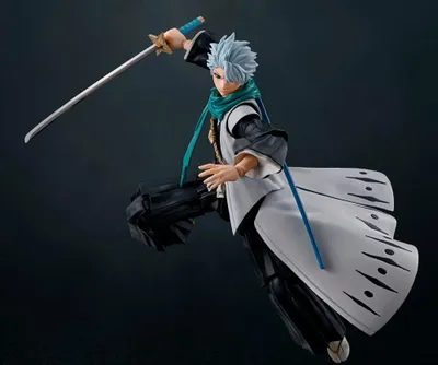 Produktbild von Toushiro Hitsugaya SH Figuarts Figur, 14 cm großes Sammlerspielzeug