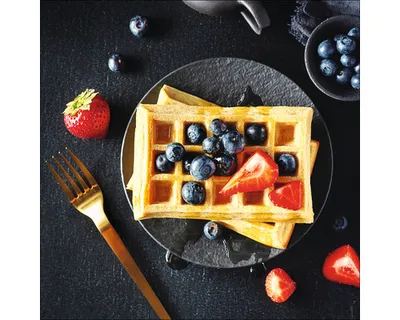 Produktbild von Glasbild Blueberry Waffles 20x20 cm