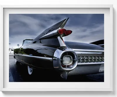 Produktbild von Schwarzer Oldtimer-Cadillac– Wandbild mit Rahmen – Gerahmtes Bild  – Wanddekoration – 80x60 cm –  Weiß Rahmen