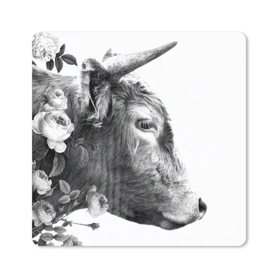 Produktbild von MuchoWow® Mauspad Mousepad Schottischer Highlander - Blumen - Schwarz - Weiß 20x20 cm - Mousepads - Maus Mat - Pad - Mausunterlage - Desk Mat - Bureauartikeln