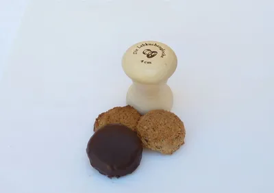 Immagine prodotto di Campana per pan di zenzero | stampo per pan di zenzero da 7 cm | modellatura perfetta | maneggevolezza | ideale per pan di zenzero uniformi