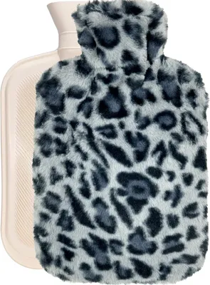Productafbeelding van Warmwaterkruik, 2 liter, voor verwarmen en opnieuw invriezen, met zachte hoes met luipaardprint. Zachte hoes voor pijnverlichting