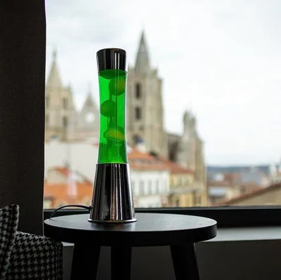Productafbeelding van Lavalamp - Sfeerlamp - Gloeilamp - LED/Gloeilamp - Gekleurde Lamp - Kerst Cadeau