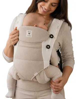 Produktbild von Born Lucky Babytrage Taupe – ergonomische Bauch- und Rückentrage, 3 Tragepositionen, 4 bis 36 Monate (3,5–15 kg), verstellbare Gurte