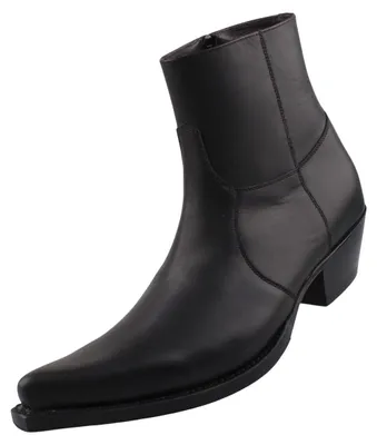 Das Bild zeigt einen schwarzen Stiefel der in einem eleganten Design gehalten ist. Der Stiefel ist von der Seite sichtbar und hebt die Form sowie die Struktur hervor.