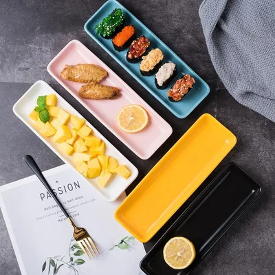 Produktbild von Länglicher Servierteller aus Keramik für Sushi und kleine Gerichte
