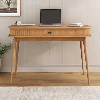 Produktbild von Schreibtisch JARI mit aufschiebbaren Fronten in Lamellenoptik, Eiche farben - moderner Home Office Tisch aus Massivholz mit konischen Füßen, PC Tisch aus langlebigem Material