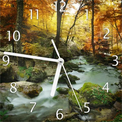 Produktbild von Wallario Design Wanduhr Wasserfall mit moosbedeckten Steinen im Herbstwald aus Echtglas, Größe 20 x 20 cm