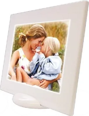 Produktbild von Pictronic Design Bilderrahmen, LED Hintergrundbeleuchtung, hinterleuchteter Fotorahmen, Wechselrahmen, einzigartige Brillanz für ihre Fotos 123x 172mm