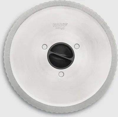 Produktbild von SEVERIN Allesschneider AS 3912 (100 W, Rundmesser von RSG Solingen aus Edelstahl, herausnehmbar, Schnittstärke von 0 bis 15 mm, zusammenklappbare Grundplatte, Kabelaufwicklung, Weiß/Schwarz), Farbe:Weiß/Schwarz
