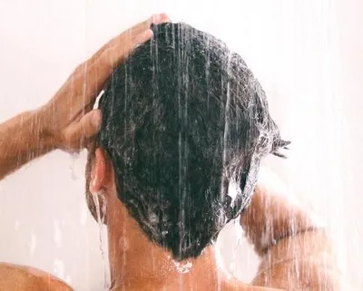 Produktbild von Pirolam Anti-Schuppen-Shampoo 60 ml