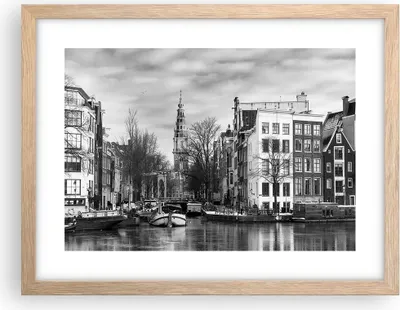 Produktbild von Gerahmtes Poster - Rahmen in heller Eiche - Schwarzweiß Amsterdam Boote - 40x30 cm - Wand Bild - Wanddeko - Wandbilder - Kunstposter - Wandposter - Bilderrahmen - Bilder - Kunstdruck - P2NAA40x30-4436