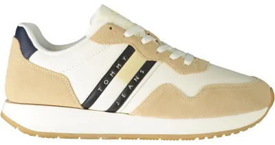 Produktbild von Beiger Herrensportschuh mit Schnürung und kontrastierenden Details