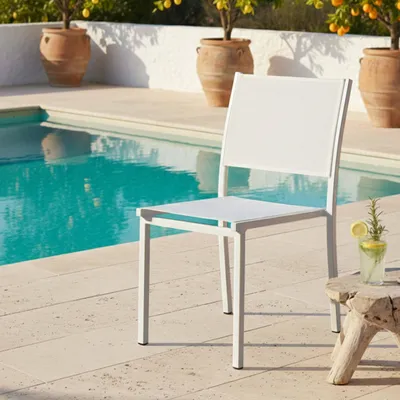 Produktbild von Gartenstuhl aus Aluminium und weißem Textilene - Oviala Nice