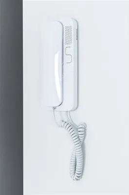 Immagine prodotto di Citofono CYFRAL SMART 5P bianco universale (4,5,6) per sistemi citofonici analogici