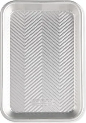 Produktbild von Backblech, mit Struktur, 25,7 x 17,8, Aluminium - Nordic Ware |Naturals Prisma