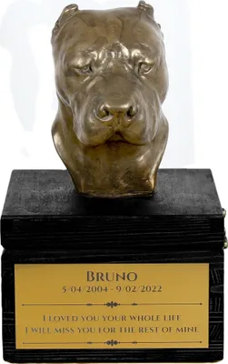 Image de Dogue argentin, Dogo Argentino - une urne avec gravure et sculpture de chien, dernier adieu, produit artisanal de la marque Art-Dog