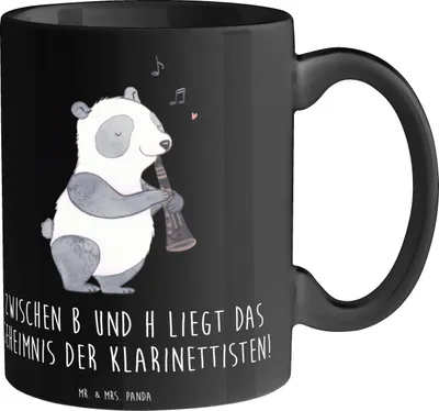 Produktbild von Mr. & Mrs. Panda Tasse Klarinette Geheimnis - Schwarz - Geschenk, Instrument, Notenlesen, Kaffeebecher, Kaffeetasse, Musiker, Ensemble, Lernen, Instrumente, Musik, Becher